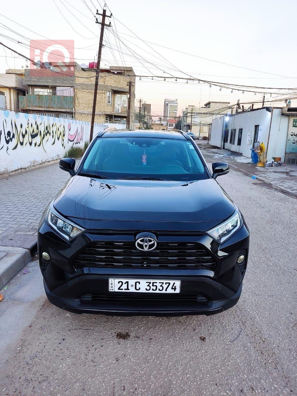 تويوتا راف 4